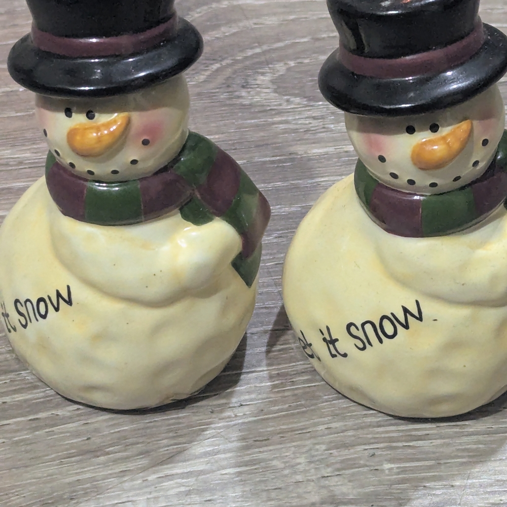 Young Inc Snowman Salt And Pepper Shakers